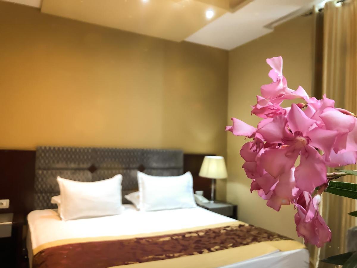 Hotel Arifi Шкодер Екстер'єр фото