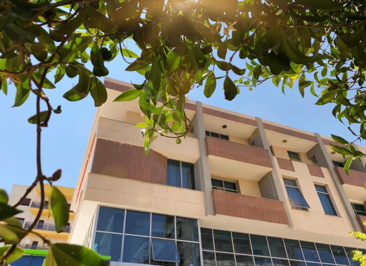 Hotel Arifi Шкодер Екстер'єр фото