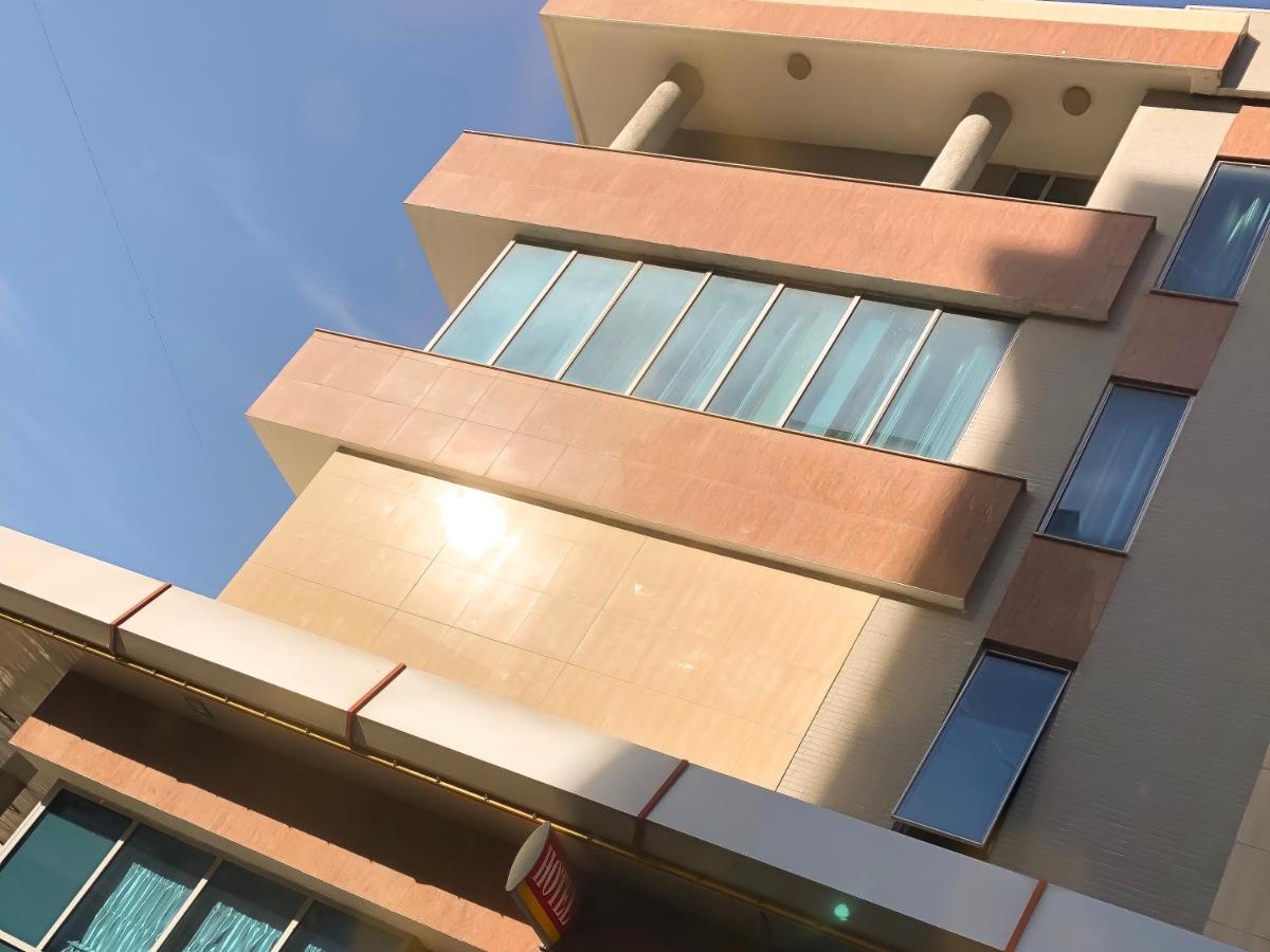 Hotel Arifi Шкодер Екстер'єр фото