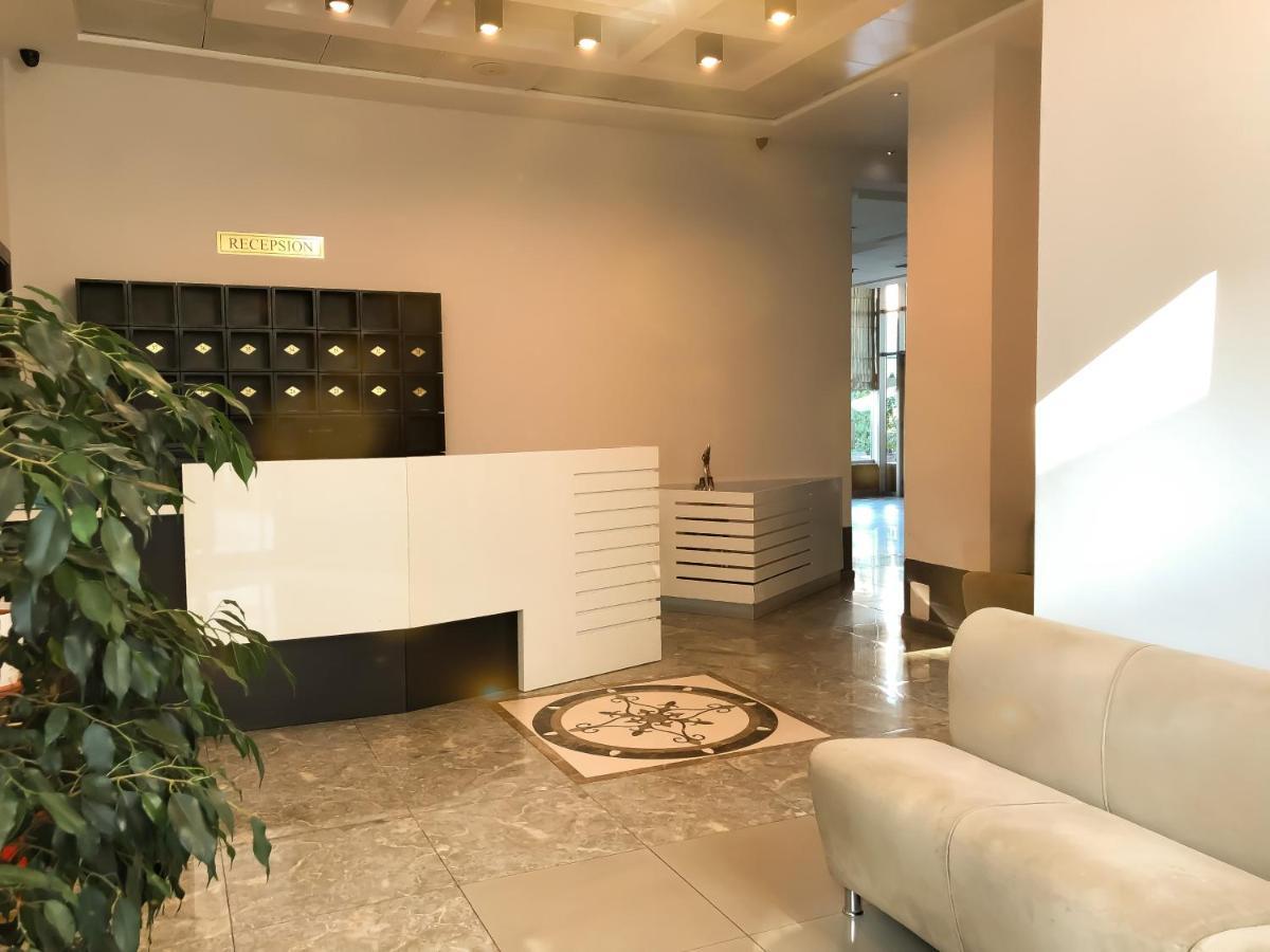 Hotel Arifi Шкодер Екстер'єр фото