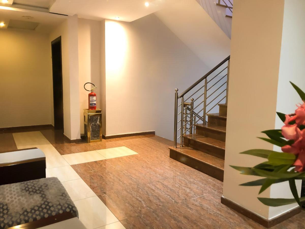 Hotel Arifi Шкодер Екстер'єр фото
