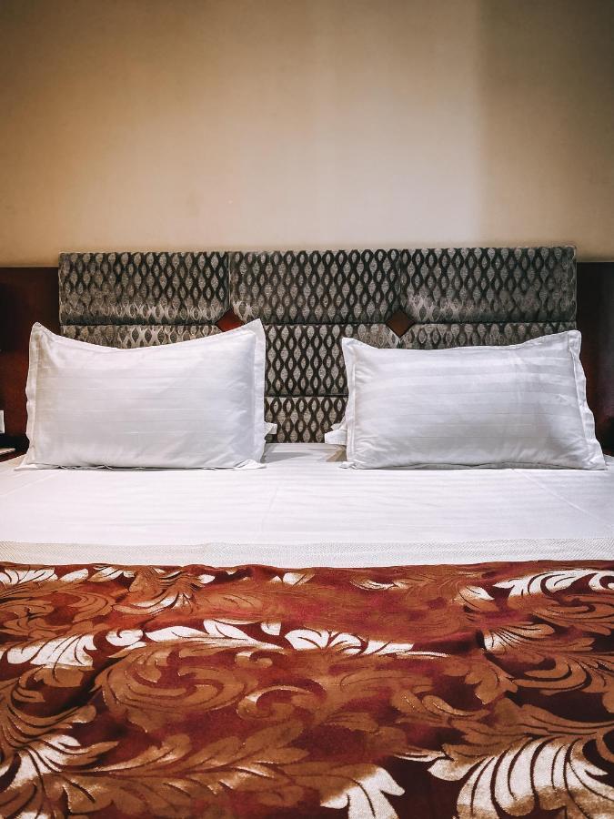 Hotel Arifi Шкодер Екстер'єр фото