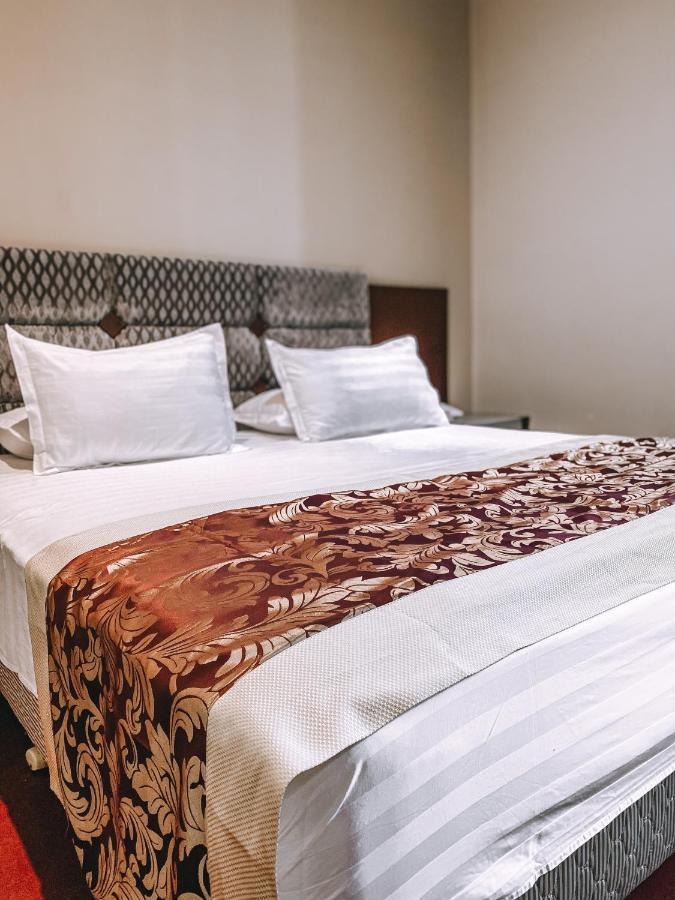 Hotel Arifi Шкодер Екстер'єр фото