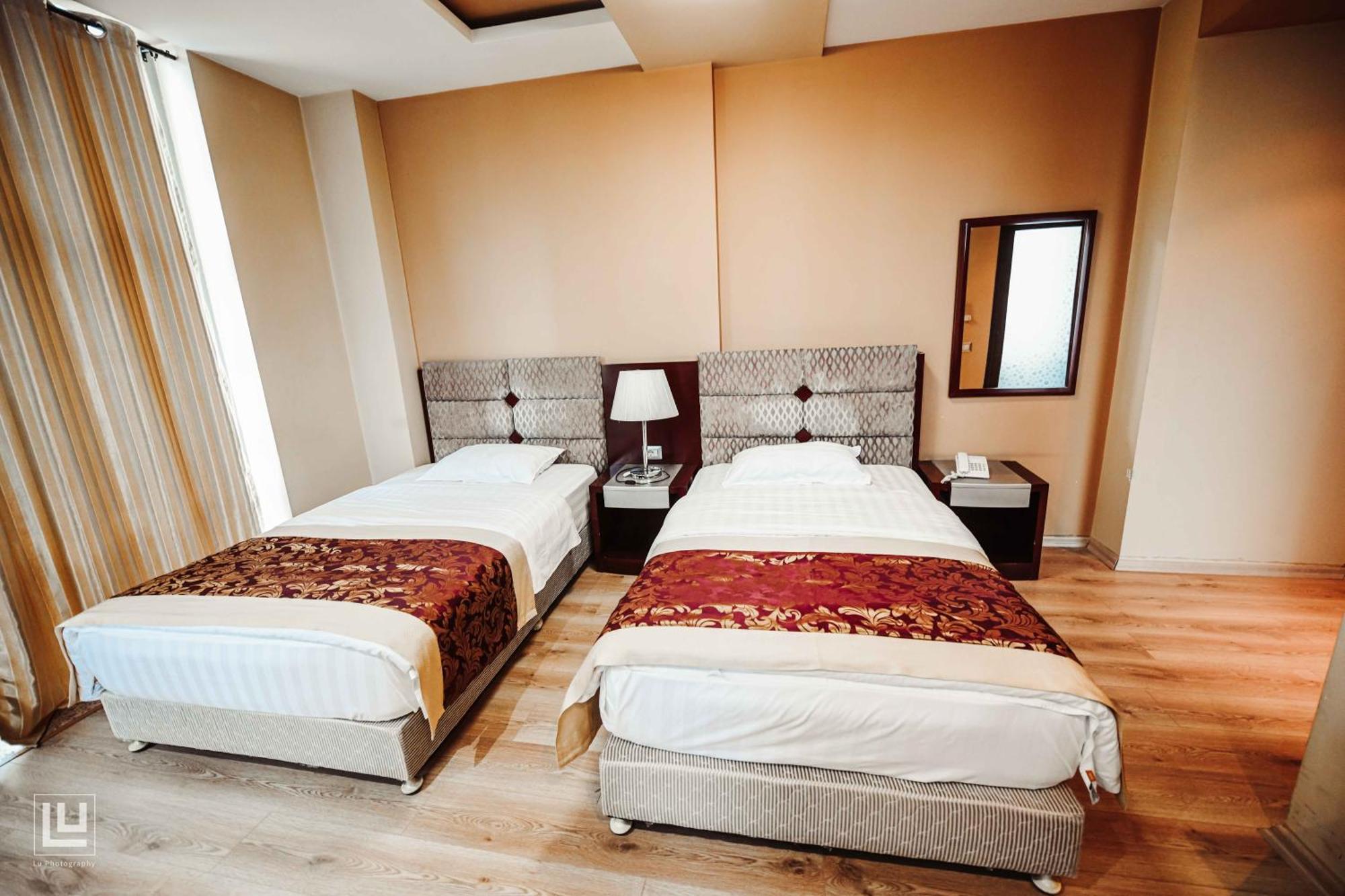 Hotel Arifi Шкодер Екстер'єр фото