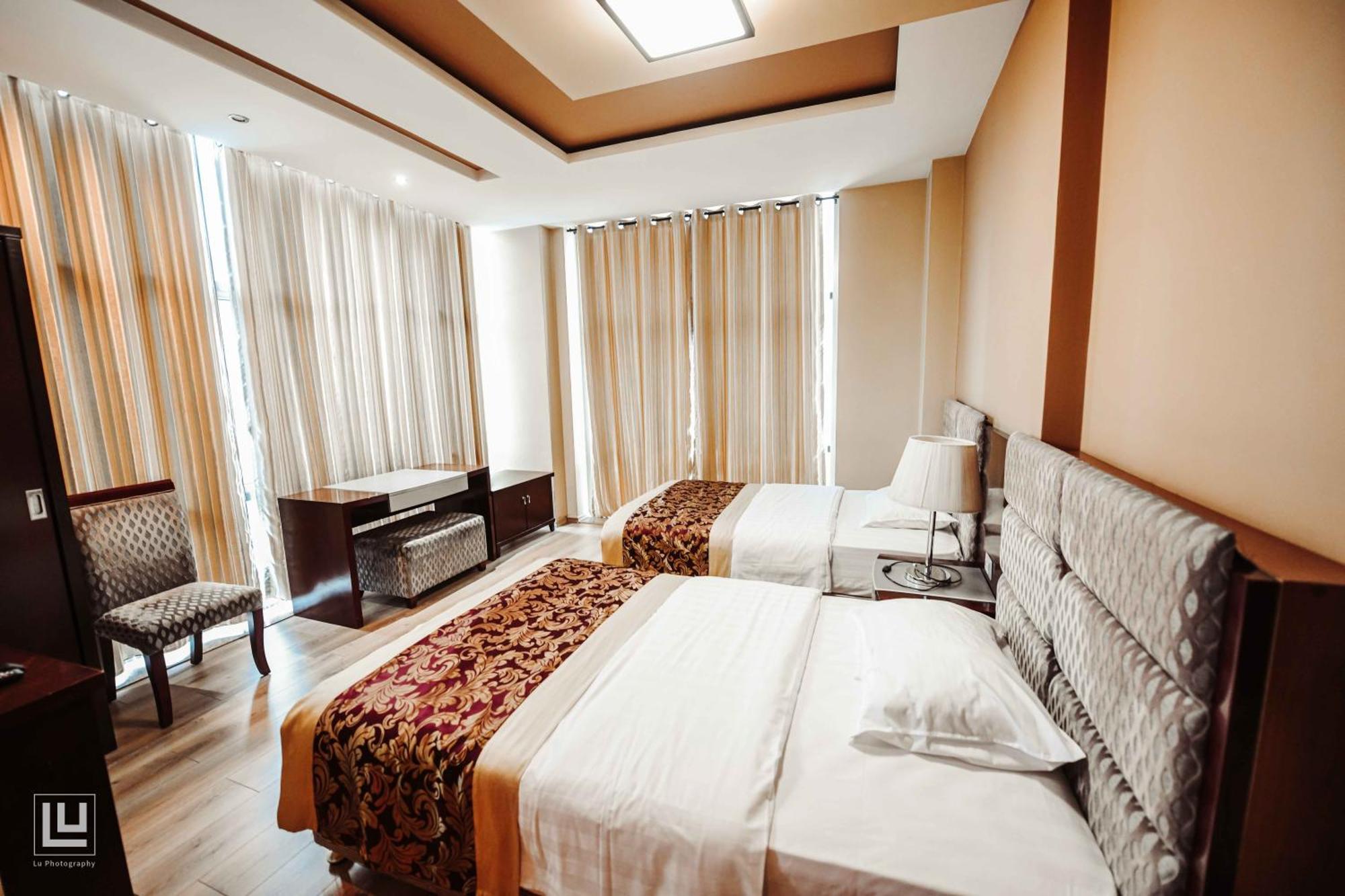 Hotel Arifi Шкодер Екстер'єр фото