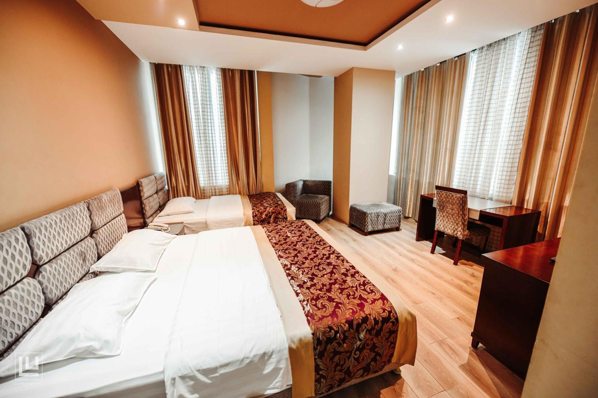 Hotel Arifi Шкодер Екстер'єр фото