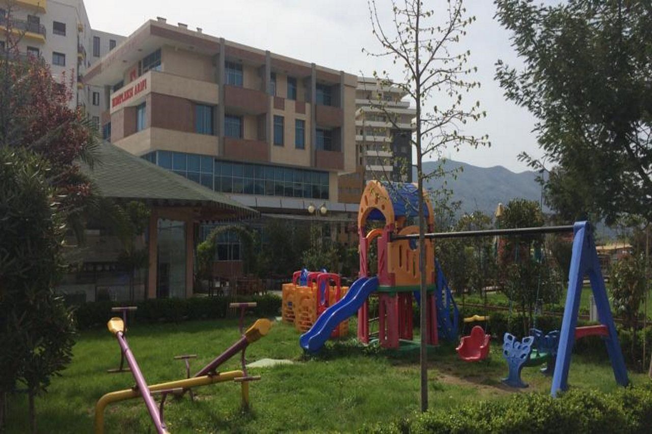 Hotel Arifi Шкодер Екстер'єр фото