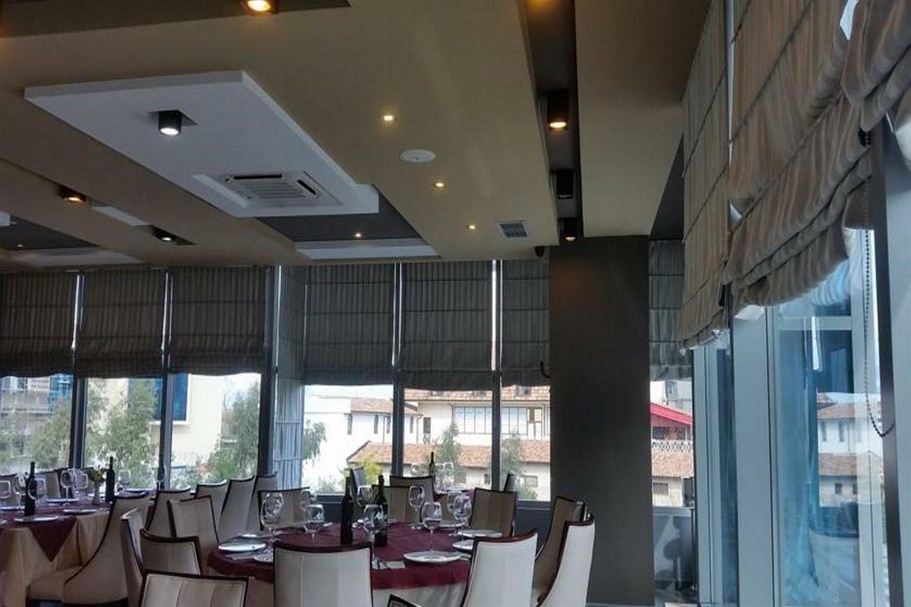 Hotel Arifi Шкодер Екстер'єр фото